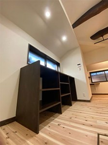 thumbnail_210218_030