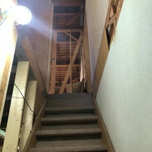 階段(中)